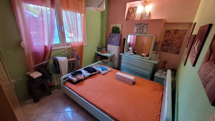Image No.12-10 Bed Property for sale