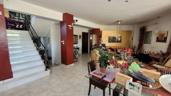 Image No.21-10 Bed Property for sale