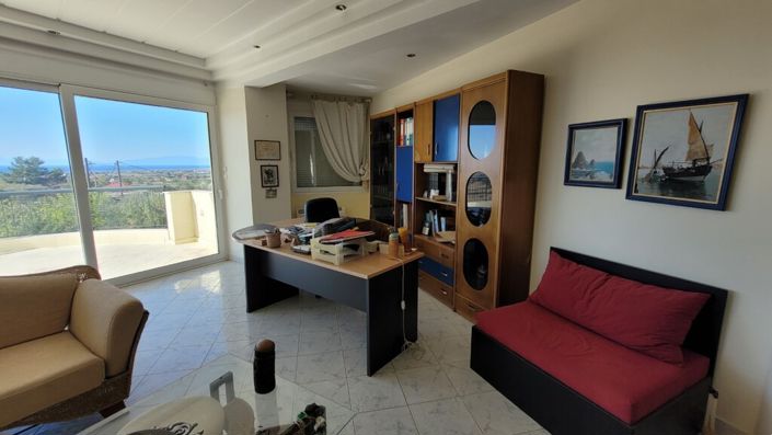 Image No.26-10 Bed Property for sale