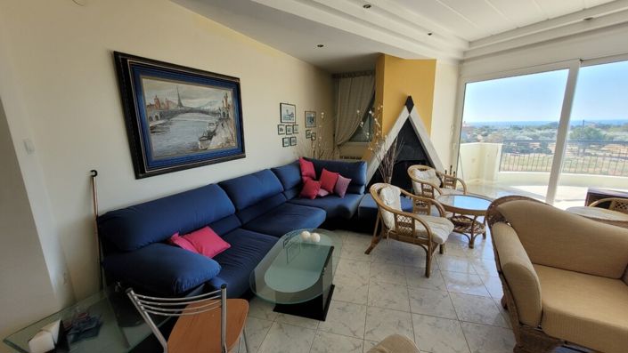 Image No.27-10 Bed Property for sale
