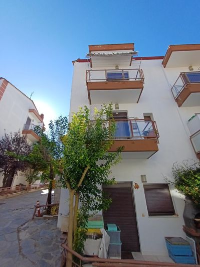 Image No.21-4 Bed Maisonette for sale