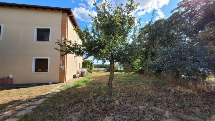 Image No.19-4 Bed Property for sale