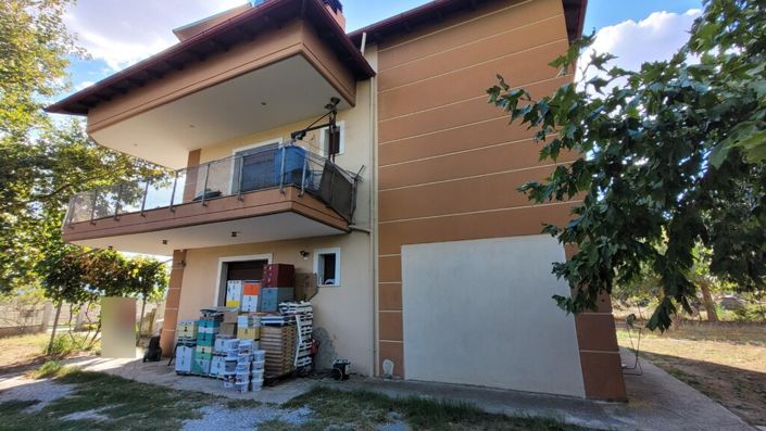 Image No.20-4 Bed Property for sale