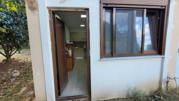 Image No.21-4 Bed Property for sale
