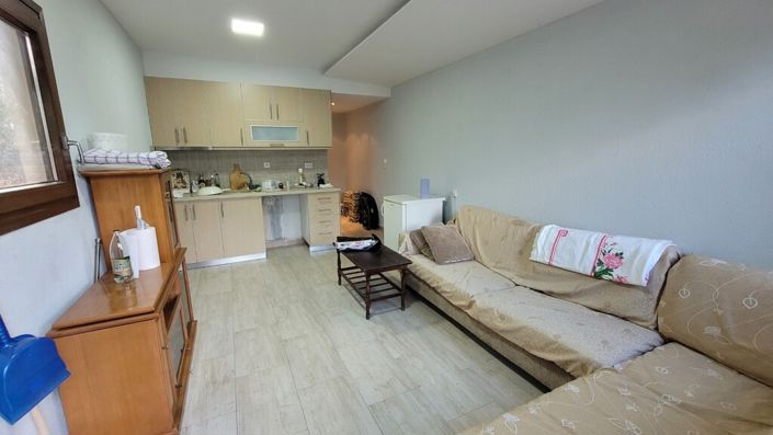 Image No.23-4 Bed Property for sale