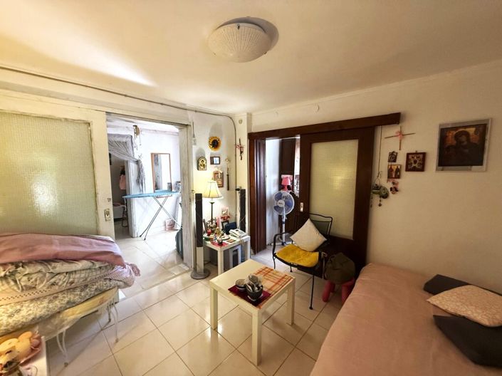 Image No.24-4 Bed Property for sale