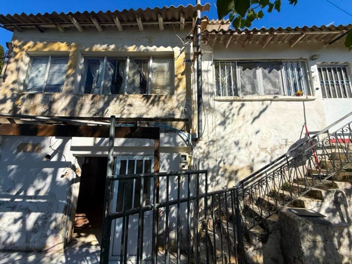 Image No.4-4 Bed Property for sale