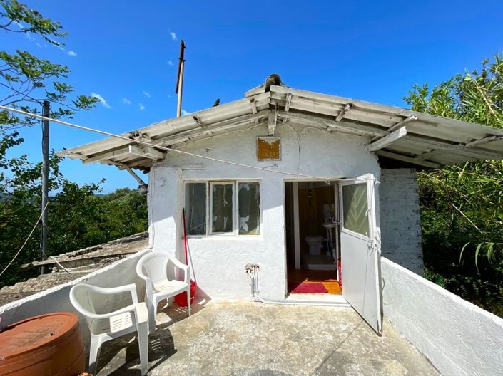 Image No.7-4 Bed Property for sale