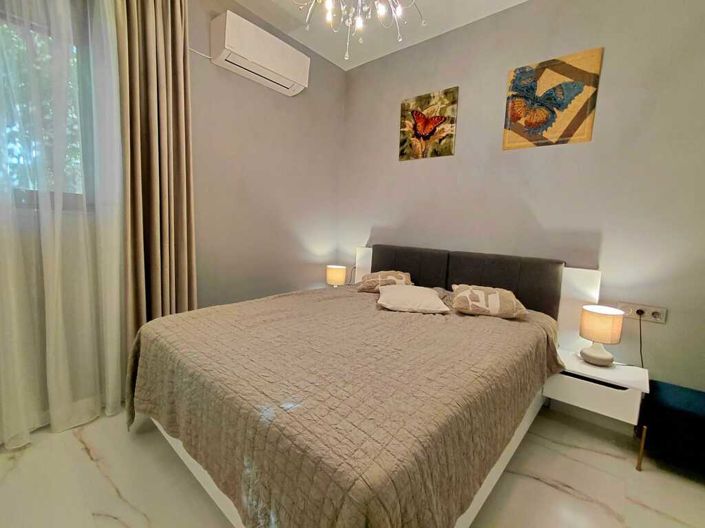Image No.5-2 Bed Flat for sale
