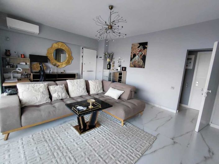 Image No.9-2 Bed Flat for sale
