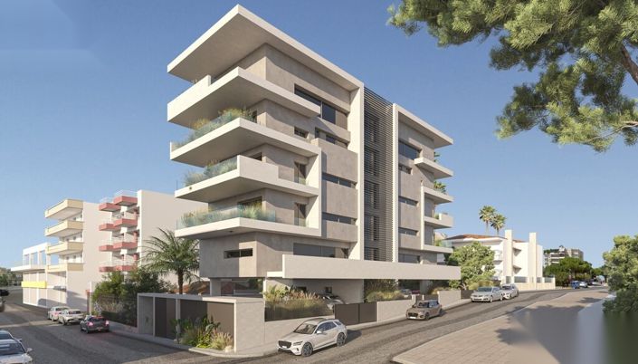 Image No.4-2 Bed Flat for sale