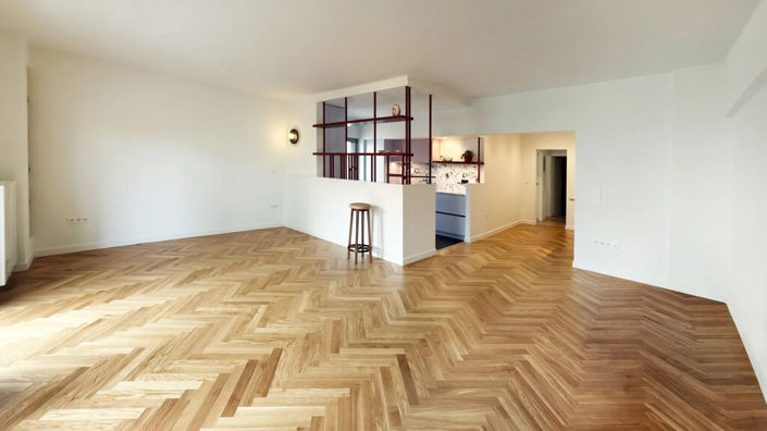 Image No.25-2 Bed Flat for sale