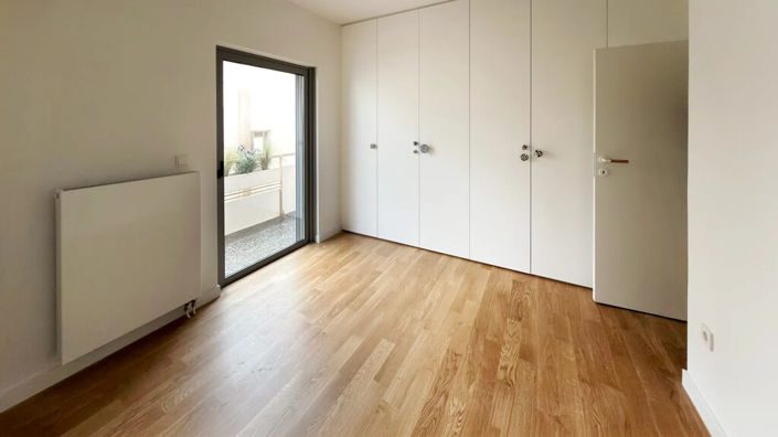 Image No.29-2 Bed Flat for sale