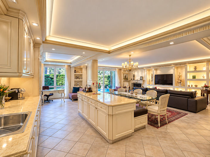 Image No.20-5 Bed Villa for sale