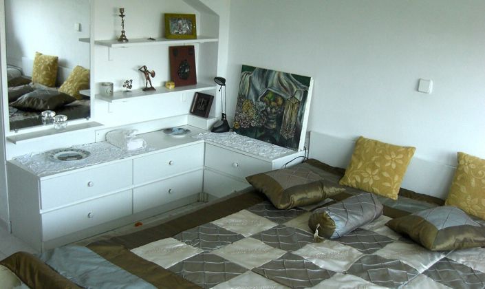 Image No.25-5 Bed Property for sale