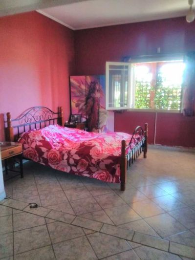 Image No.9-6 Bed Property for sale