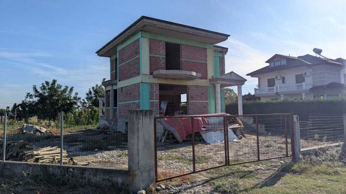 Image No.4-3 Bed Property for sale