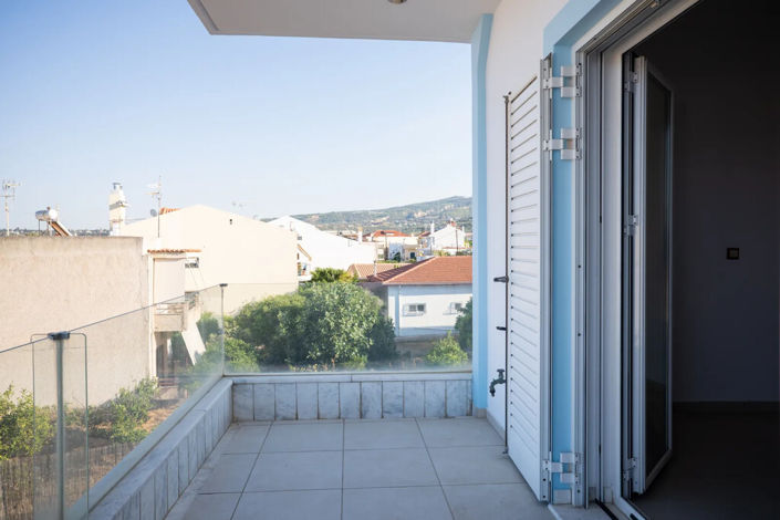 Image No.11-4 Bed Property for sale