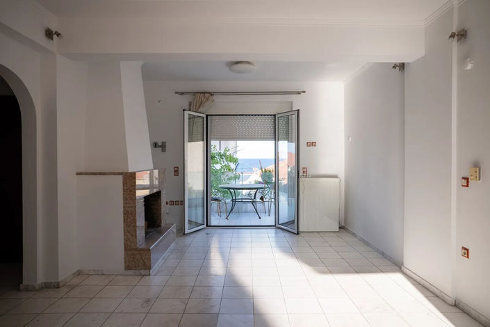 Image No.28-4 Bed Property for sale