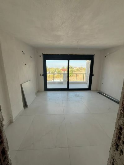 Image No.14-2 Bed Maisonette for sale
