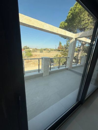 Image No.16-2 Bed Maisonette for sale