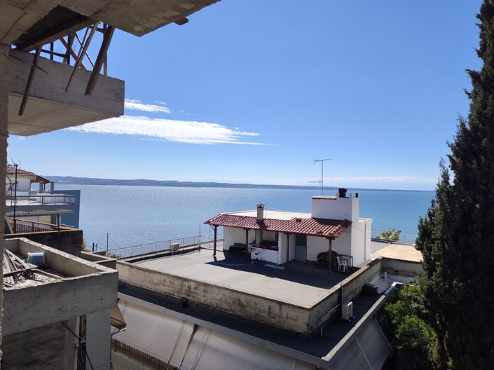Image No.6-2 Bed Flat for sale