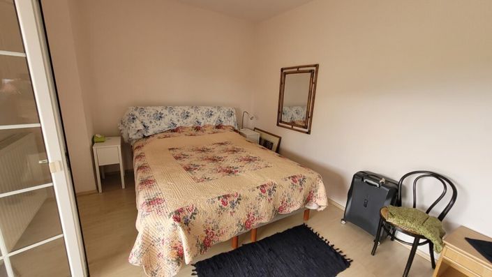 Image No.27-7 Bed Property for sale