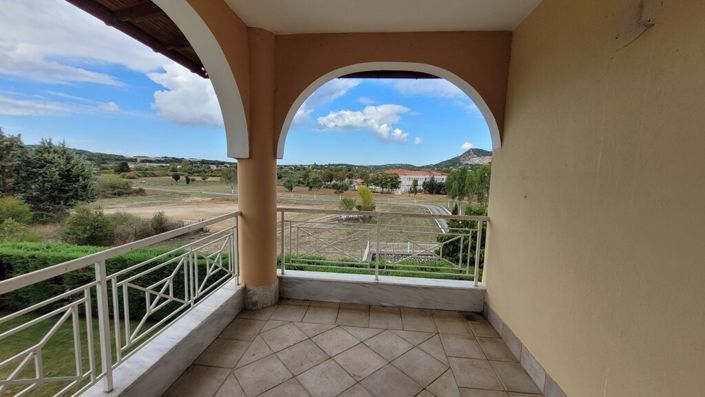Image No.29-7 Bed Property for sale