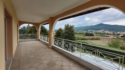 Photo 6 - Cottage 340 m² in Central Macedonia