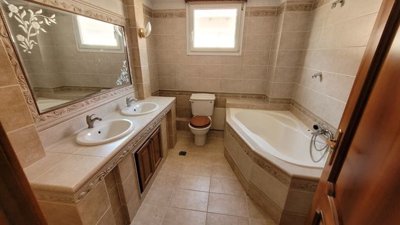 Photo 14 - Cottage 271 m² in Central Macedonia