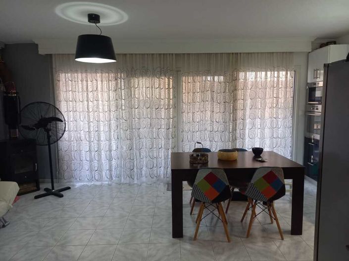 Image No.4-2 Bed Flat for sale