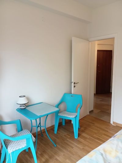 Image No.4-2 Bed Flat for sale