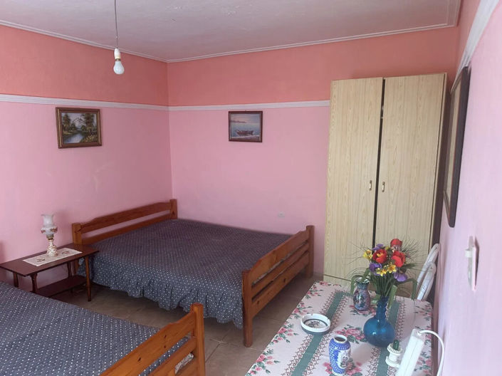 Image No.9-Propriété de 2 chambres à vendre