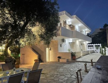 Photo 2 - Hotel 300 m² in Central Macedonia
