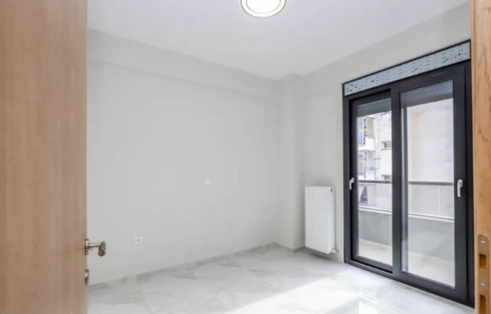 Image No.5-Appartement de 2 chambres à vendre