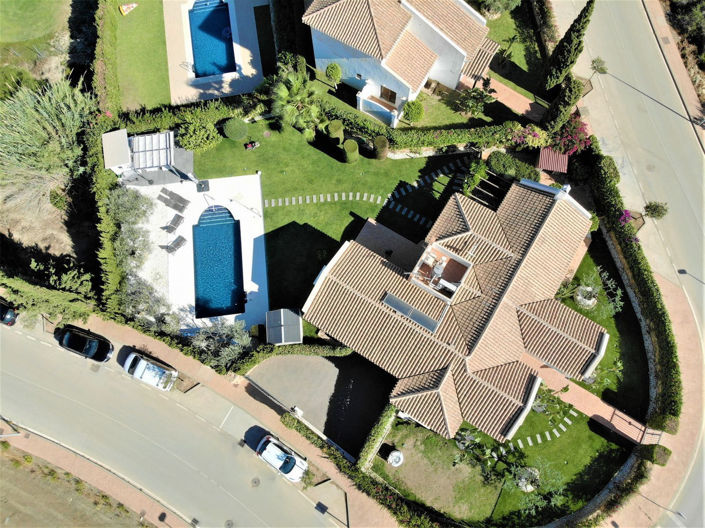 Image No.2-3 Bed Villa for sale