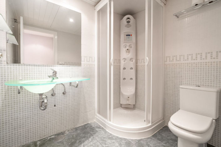 Image No.13-3 Bed Apartment for sale