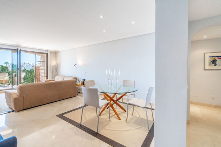 Image No.8-3 Bed Apartment for sale