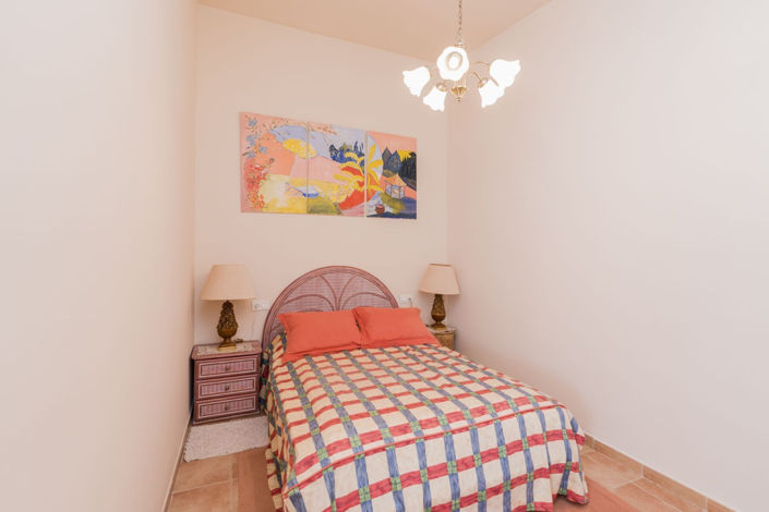 Image No.17-4 Bed Villa for sale