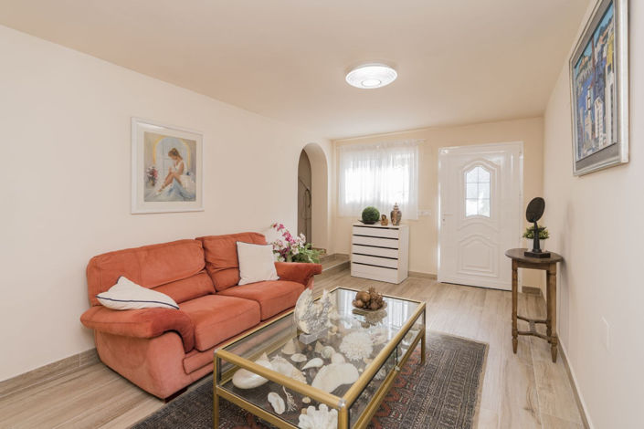 Image No.20-4 Bed Villa for sale