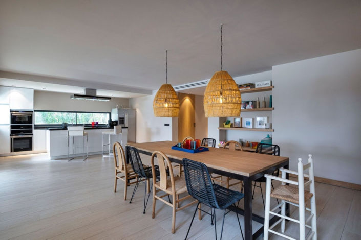 Image No.12-6 Bed Villa for sale