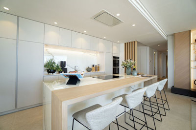 10-bb915d1cb19341576dcdc994b81ab9c5