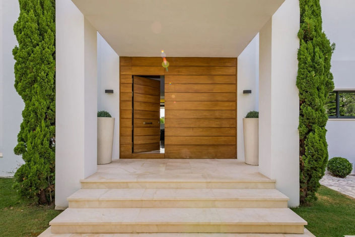 Image No.17-5 Bed Villa for sale