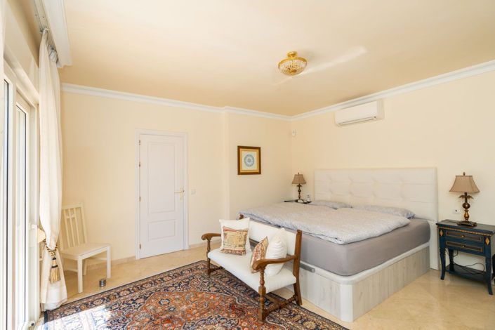 Image No.28-3 Bed Villa for sale