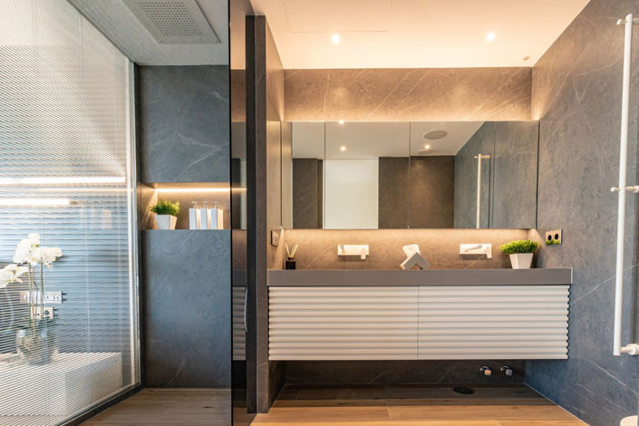 Image No.23-4 Bed Townhouse for sale