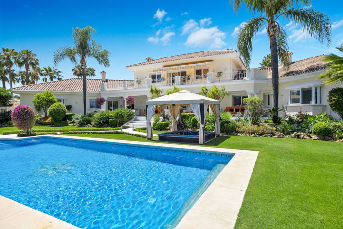 Image No.1-Villa de 6 chambres à vendre à Nueva Andalucia