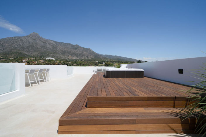 Image No.15-5 Bed Villa for sale