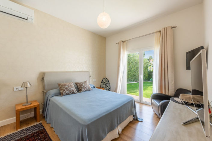 Image No.15-5 Bed Villa for sale