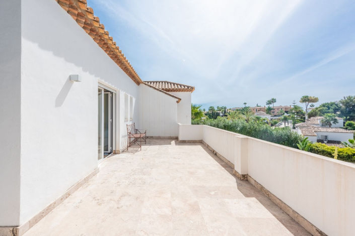 Image No.18-5 Bed Villa for sale
