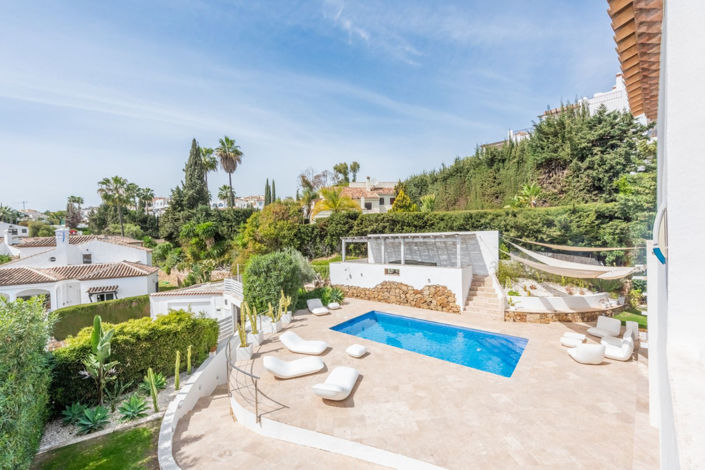 Image No.3-5 Bed Villa for sale